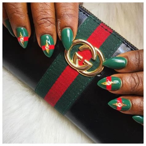 green gucci nails